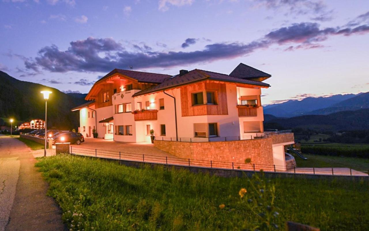 Residence Stefansdorf Brunico Bagian luar foto